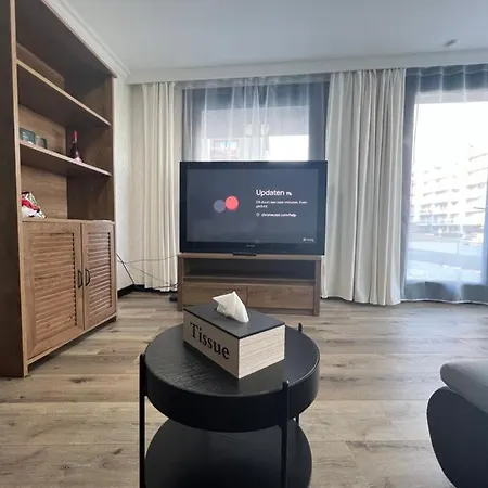 Het Gezellige Nest Bij De Schildpad *